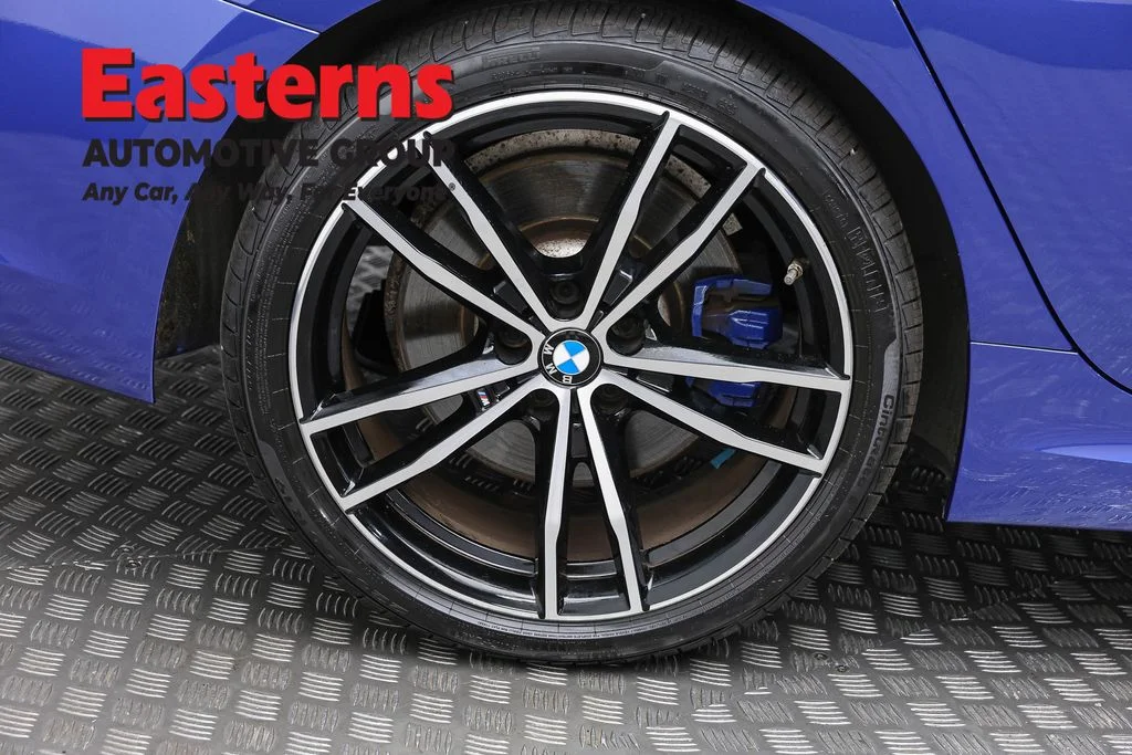Used 2022 Blue BMW M340i xDrive image 33