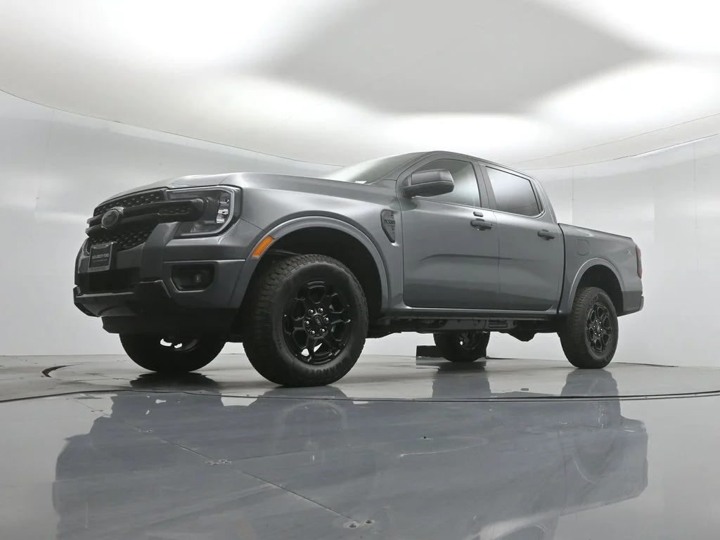 New 2026 Marsh Gray Ford XLT image 38