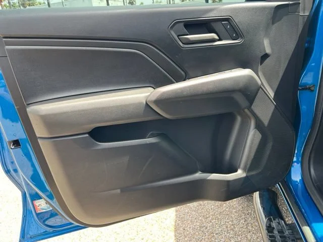 Used 2024 Glacier Blue Metallic Chevrolet Trail Boss image 12