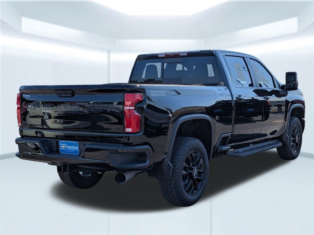 New 2026 Black Chevrolet LT image 7