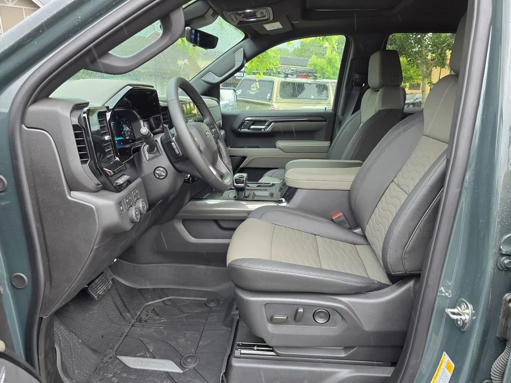 2026 Chevrolet Silverado 1500 ZR2 - Photo 20