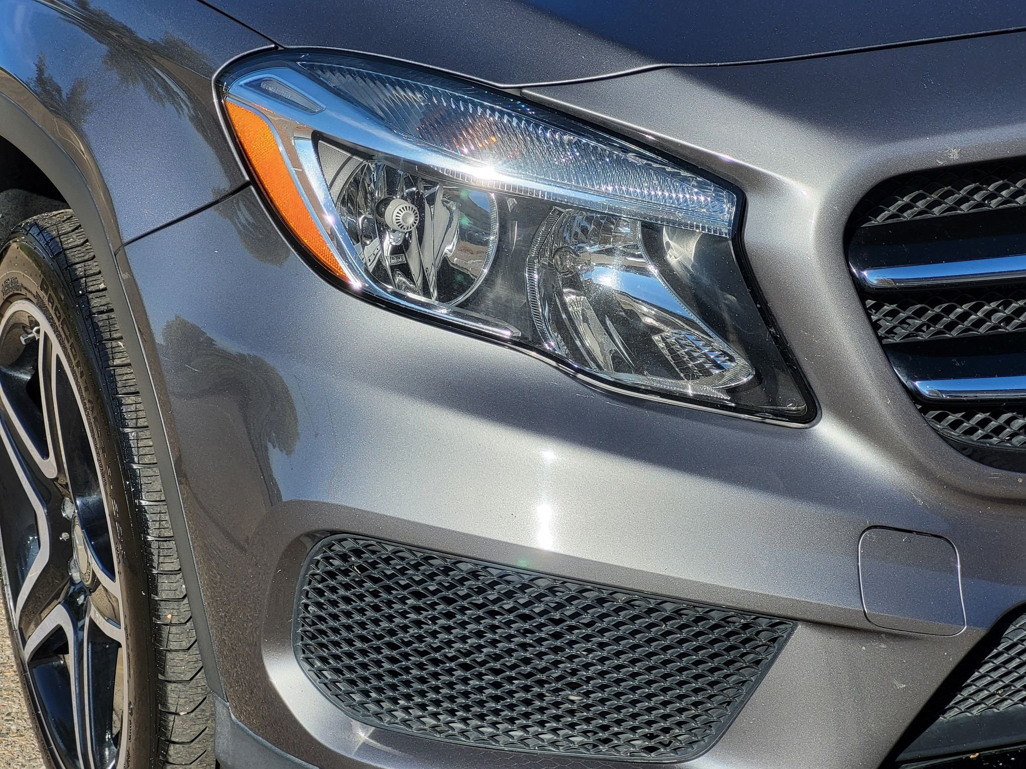 Used 2016 Mountain Gray Metallic Mercedes-Benz 250 4MATIC® image 9