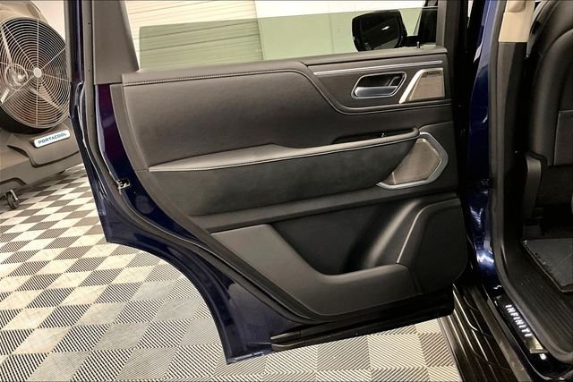 2025 INFINITI QX80 Sensory 4WD - Photo 23