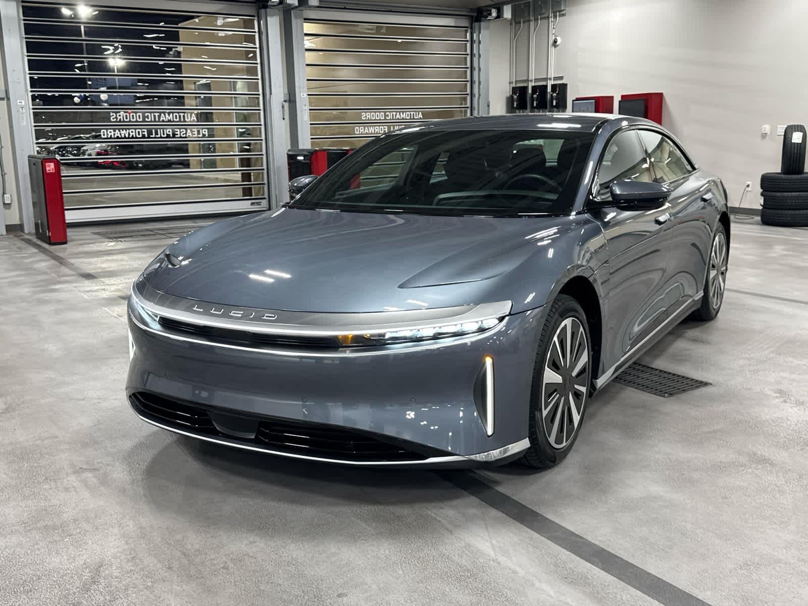 2024 Lucid Air Touring - Photo 12