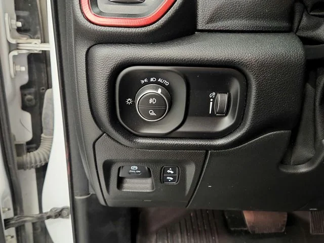 Used 2022  Ram Rebel image 28