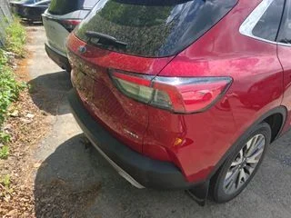 Used 2022 Red Ford Titanium image 5