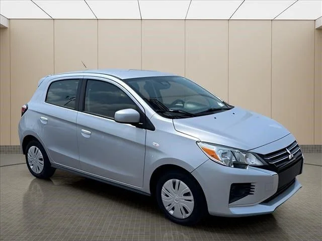 Used 2024  Mitsubishi ES image 2