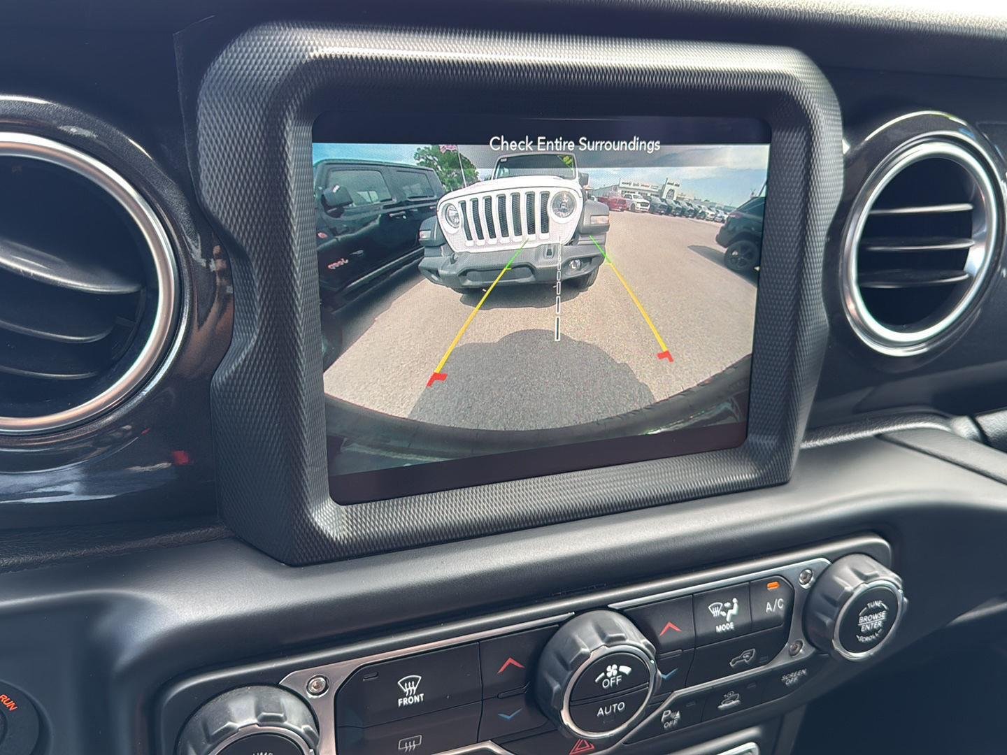 Used 2022 Hydro Blue Pearlcoat Jeep Unlimited Sahara Altitude image 6