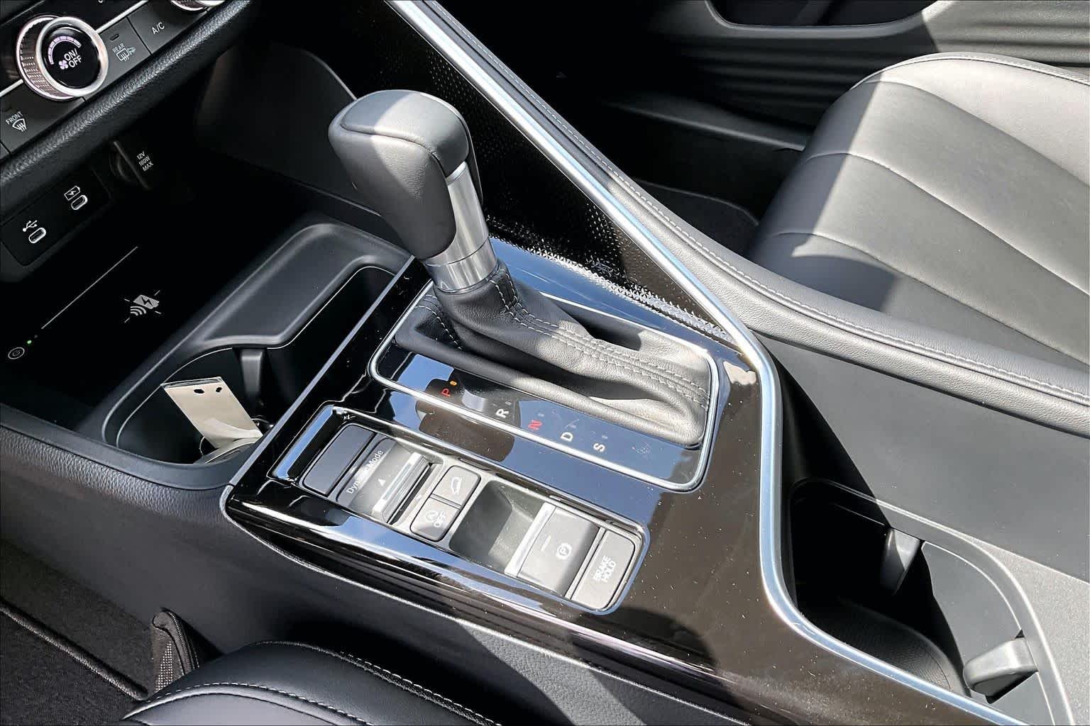 Used 2026 Solar Silver Metallic Acura  image 7