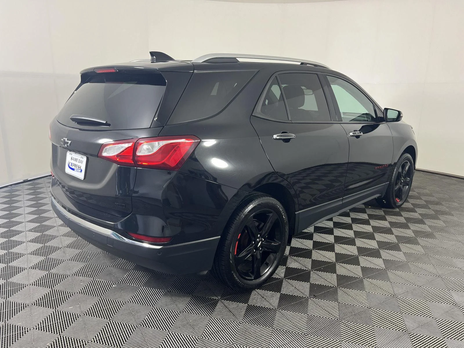 Used 2020 Mosaic Black Metallic Chevrolet Premier image 26
