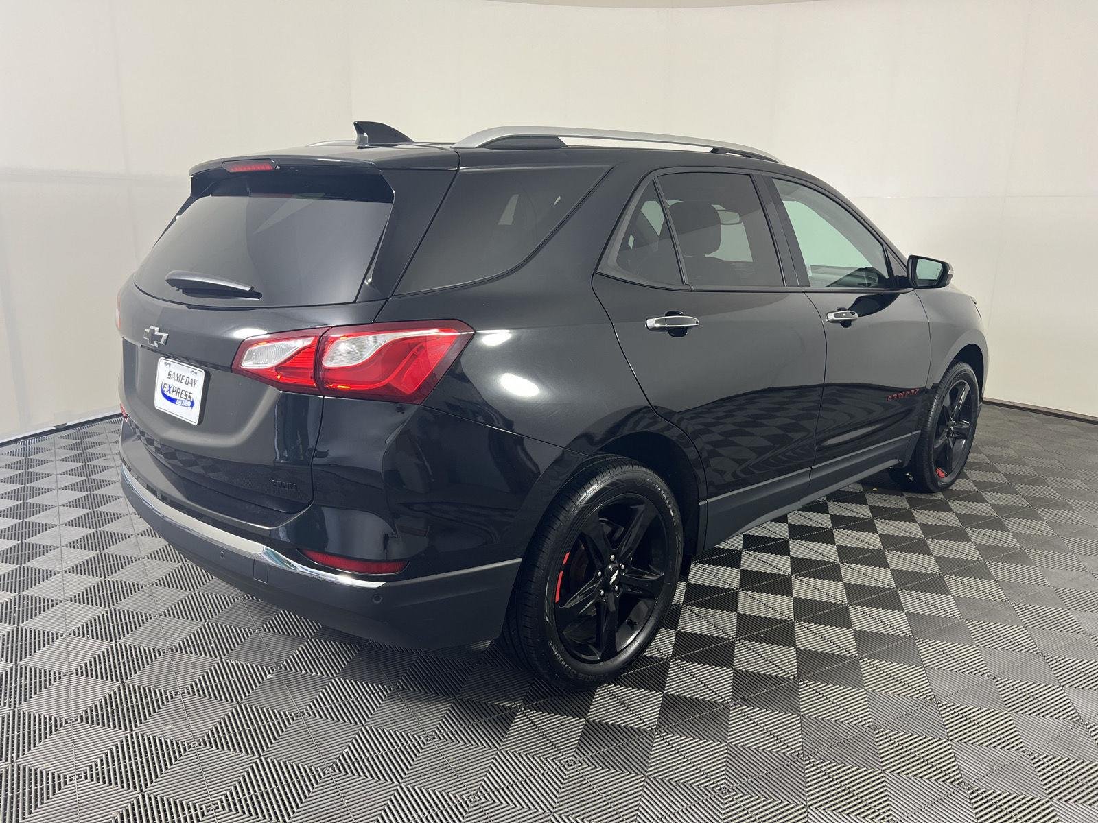Used 2020 Mosaic Black Metallic Chevrolet Premier image 26