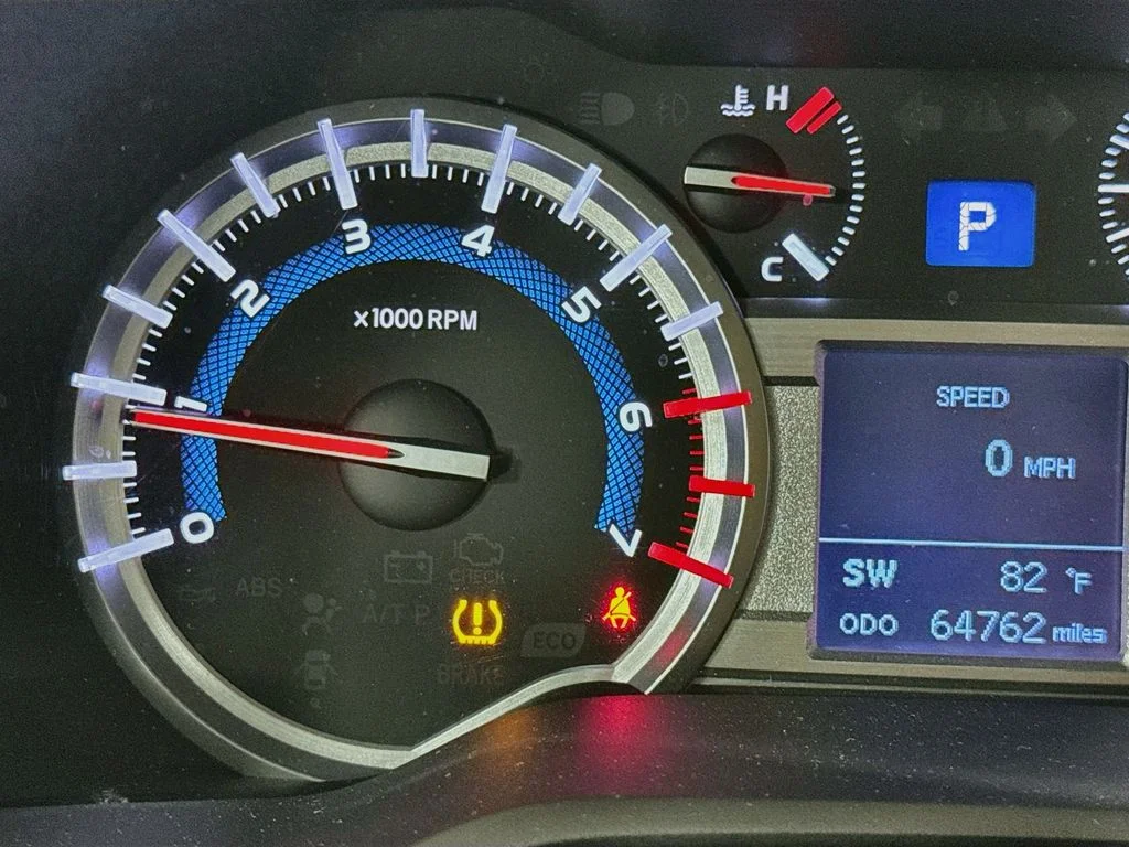 Used 2014 Blue Toyota Limited image 14