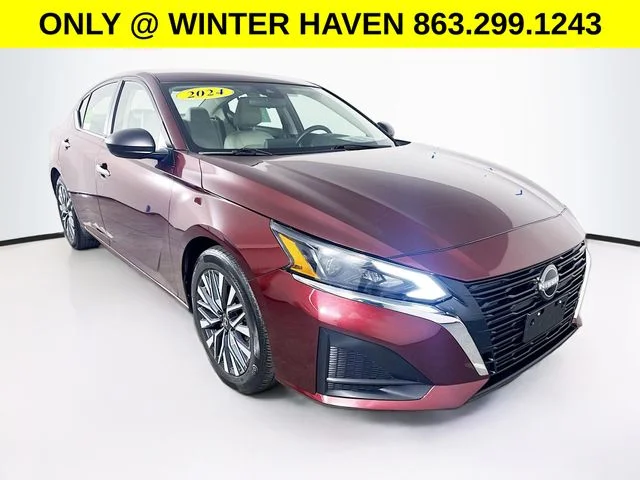 Used 2024  Nissan 2.5 SV image 1