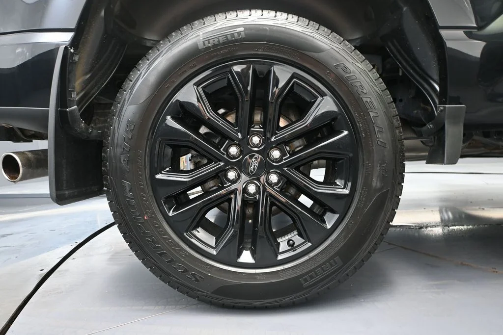Used 2022 Black Ford XLT BRAND NEW WHEELS/TIRES image 11