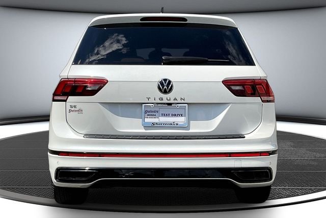 Used 2024 White Volkswagen 2.0T SE R-Line Black image 6