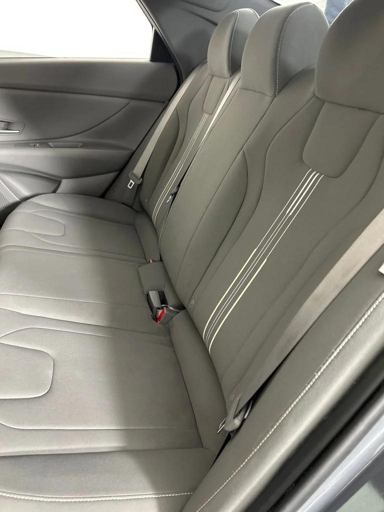 Used 2024 Gray Hyundai SEL image 17