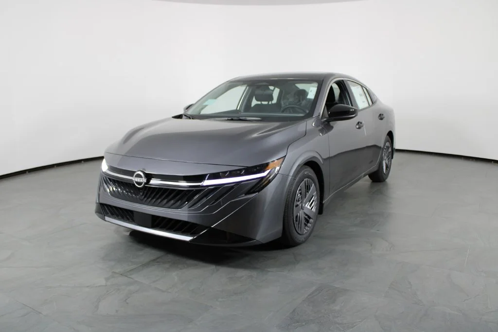 New 2026 Gray Nissan S image 2