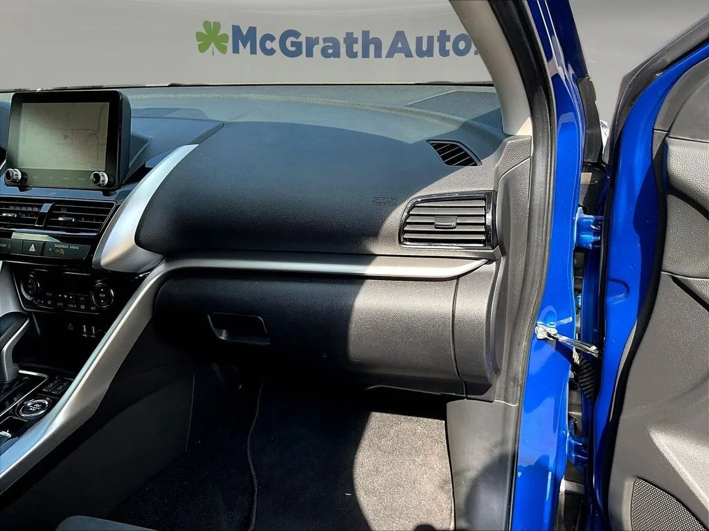 Used 2024 Blue Mitsubishi SE image 29