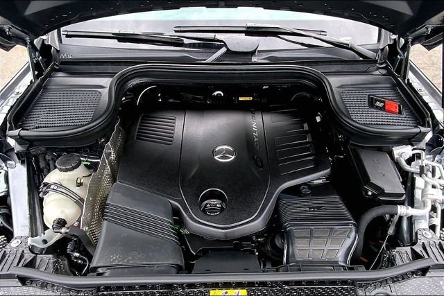 Certified Used 2025 Gray Mercedes-Benz GLS 450 image 26