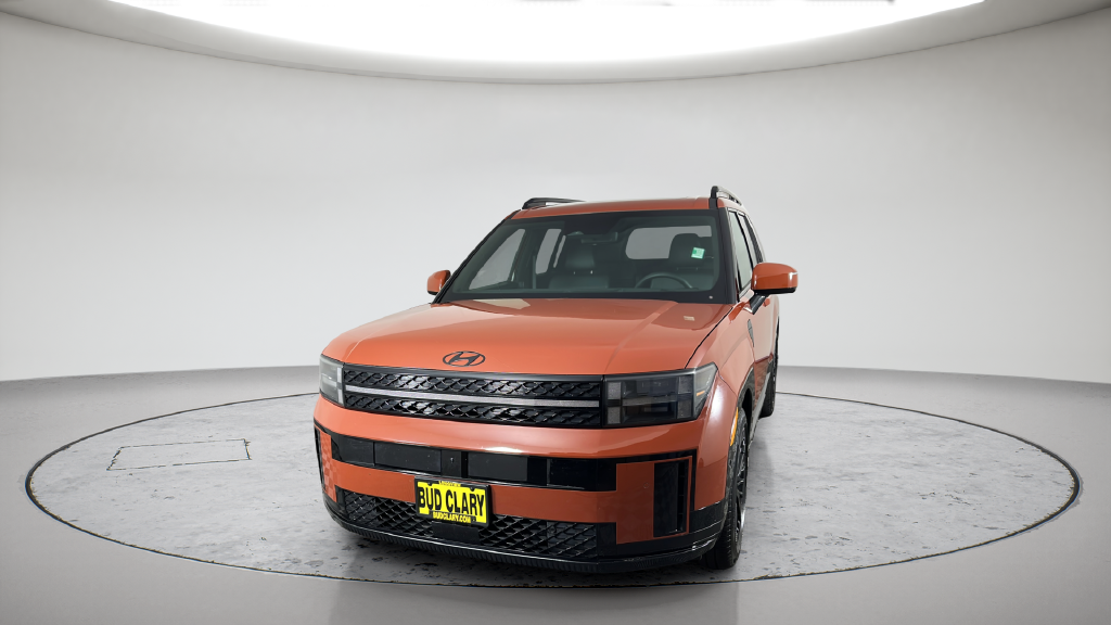 Used 2025 Orange Hyundai Calligraphy image 2