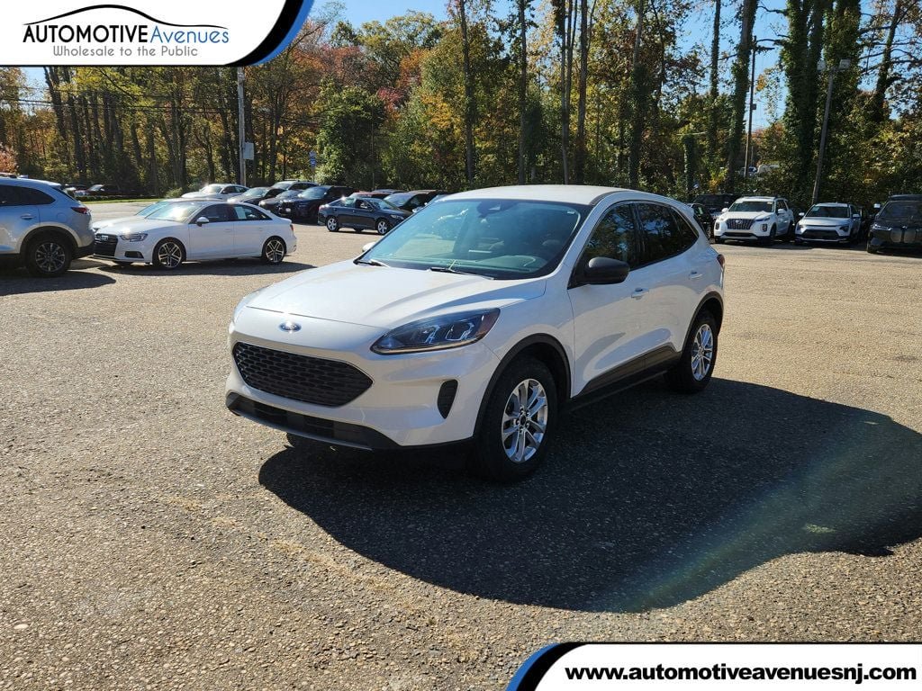 2022 Ford Escape SE