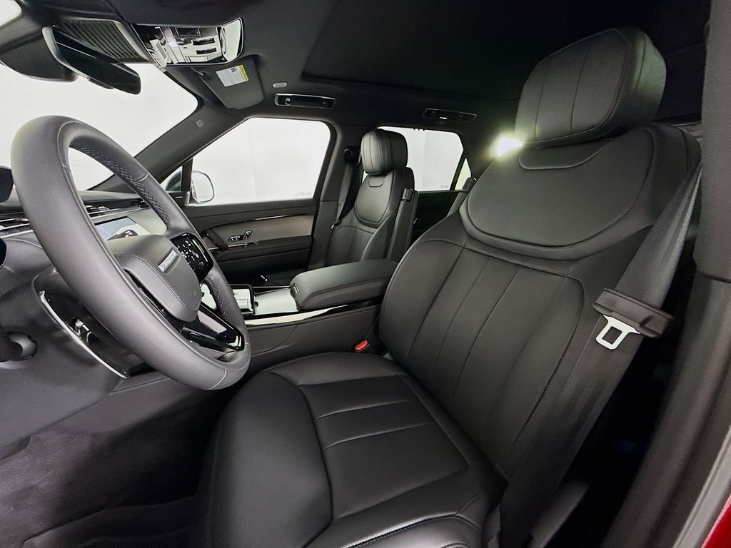 New 2026 Firenze Red Land Rover Dynamic SE image 5