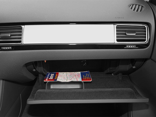 Used 2014 Black Uni Volkswagen Lux image 15