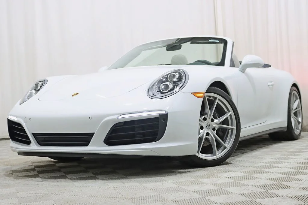 Used 2018 White Porsche Carrera 4 image 7