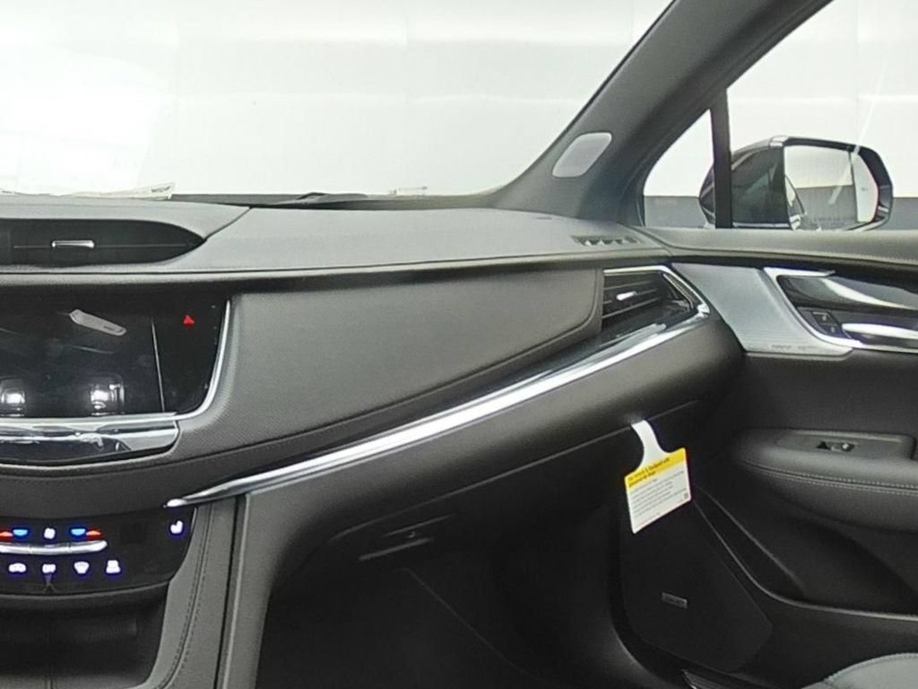 2026 Cadillac XT5 Premium Luxury - Photo 38