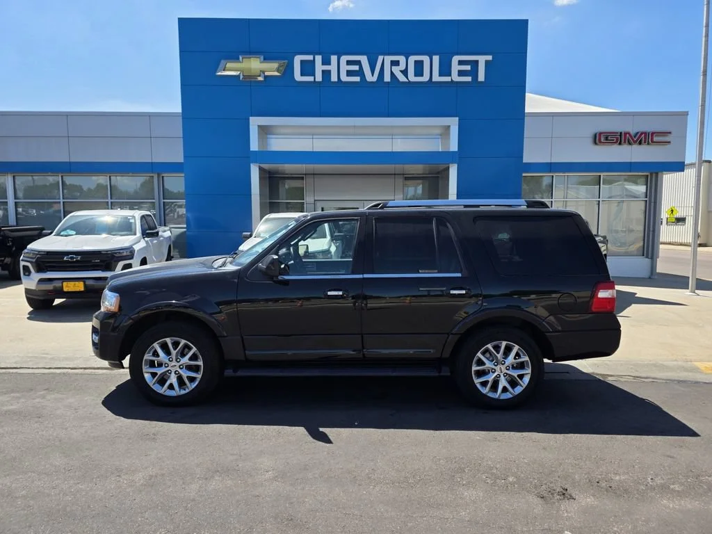 Used 2017 Black Ford Limited image 1