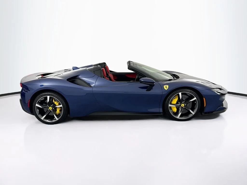 Used 2023 Blu Tour De France Metallic Ferrari  image 4