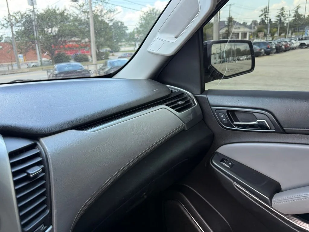 Used 2016 Black Chevrolet LT image 22