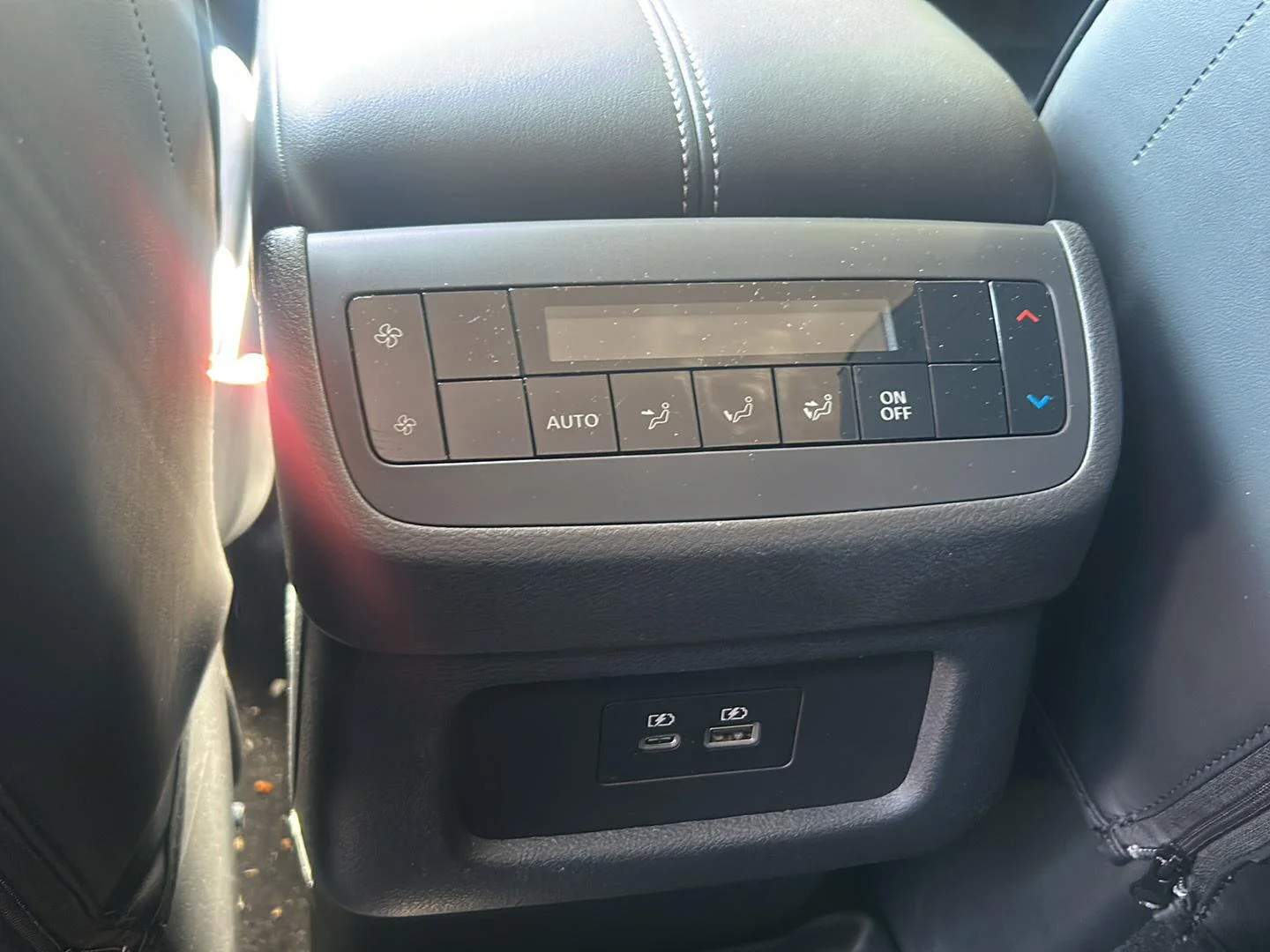 Used 2024 Brilliant Silver Metallic Nissan SV image 21