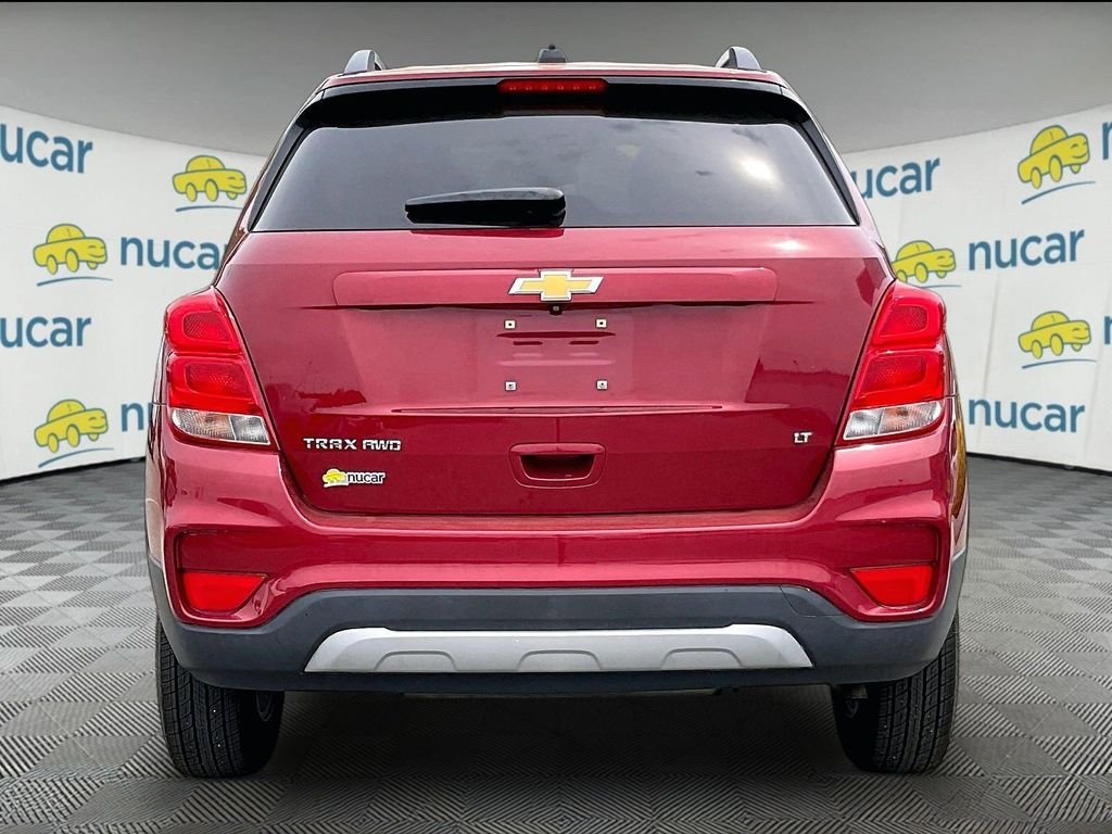 Used 2018 Red Chevrolet LT image 5