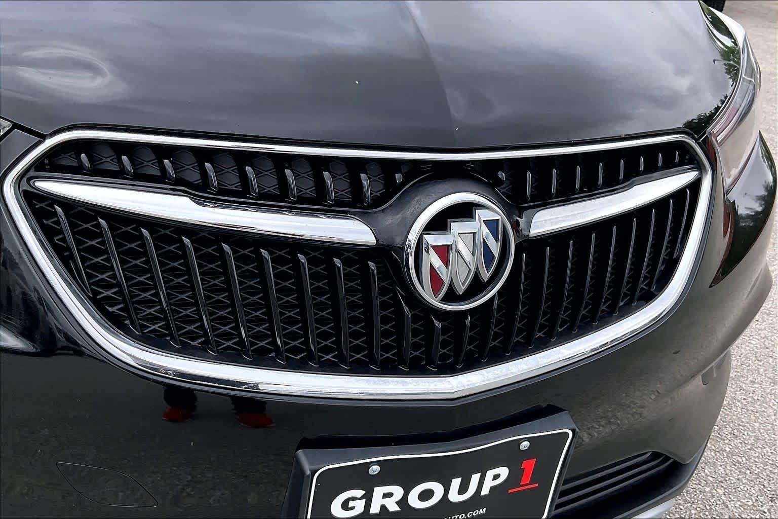 Used 2020 Ebony Twilight Metallic Buick Preferred image 28