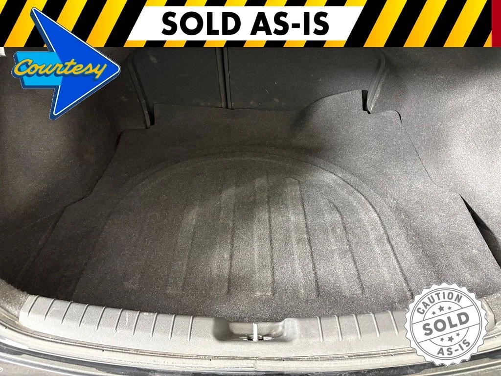 Used 2018 Black Hyundai SEL image 34