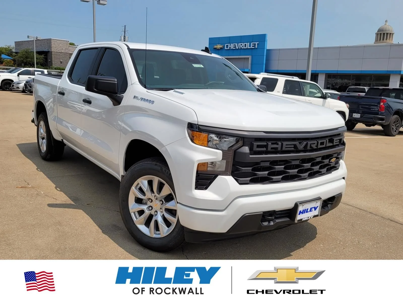 New 2026 Summit White Chevrolet Custom image 1