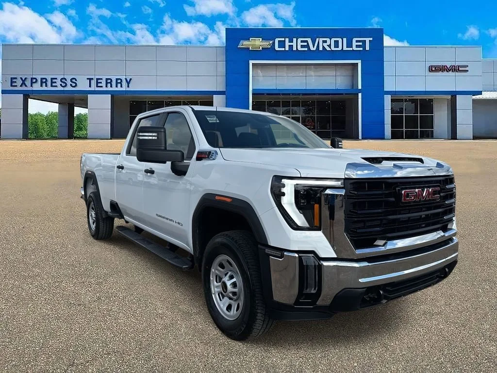 2026 GMC Sierra 4WD Crew Cab Standard Box Pro's photo