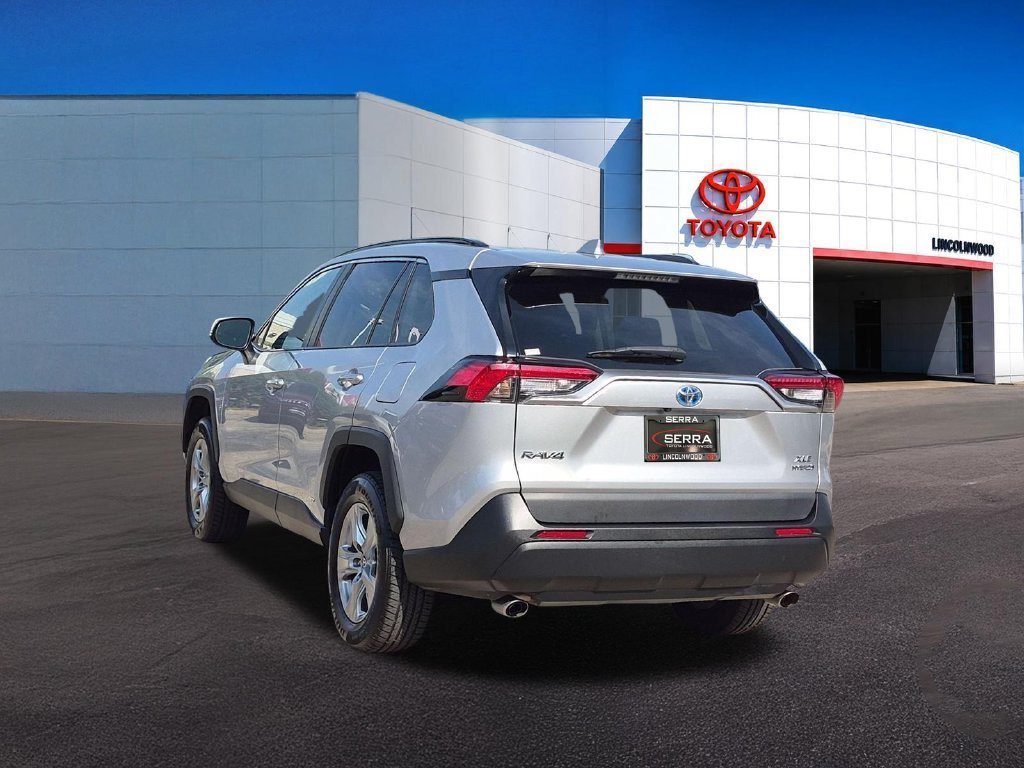 Used 2023 Silver Toyota XLE image 13