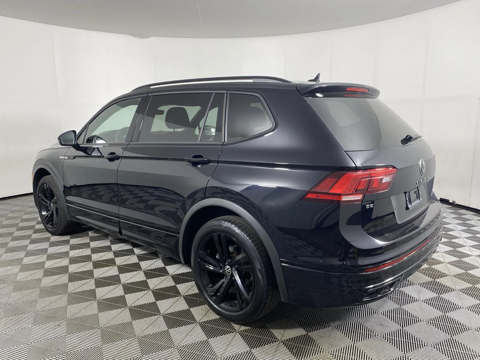 Used 2024 Deep Black Pearl Volkswagen SE R-Line Black image 11