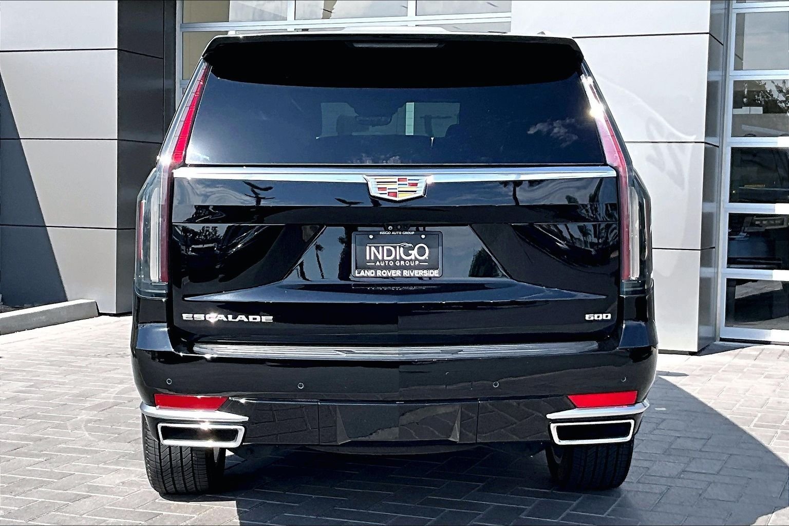 Used 2022 Black Cadillac Premium Luxury image 4
