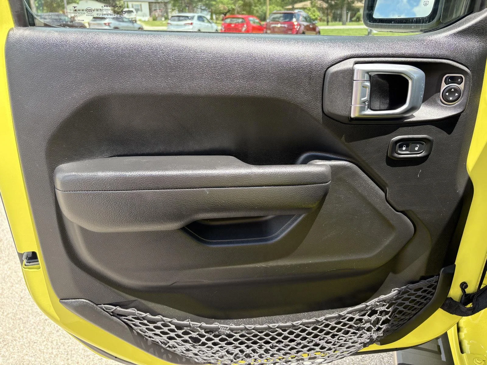 Used 2022 High Velocity Clearcoat Jeep Unlimited Sport S image 27