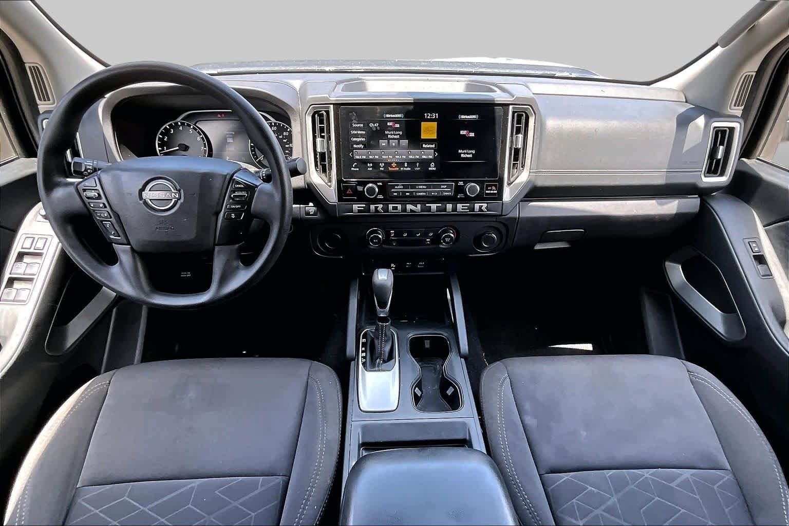 Used 2025 Super Black Nissan SV image 14