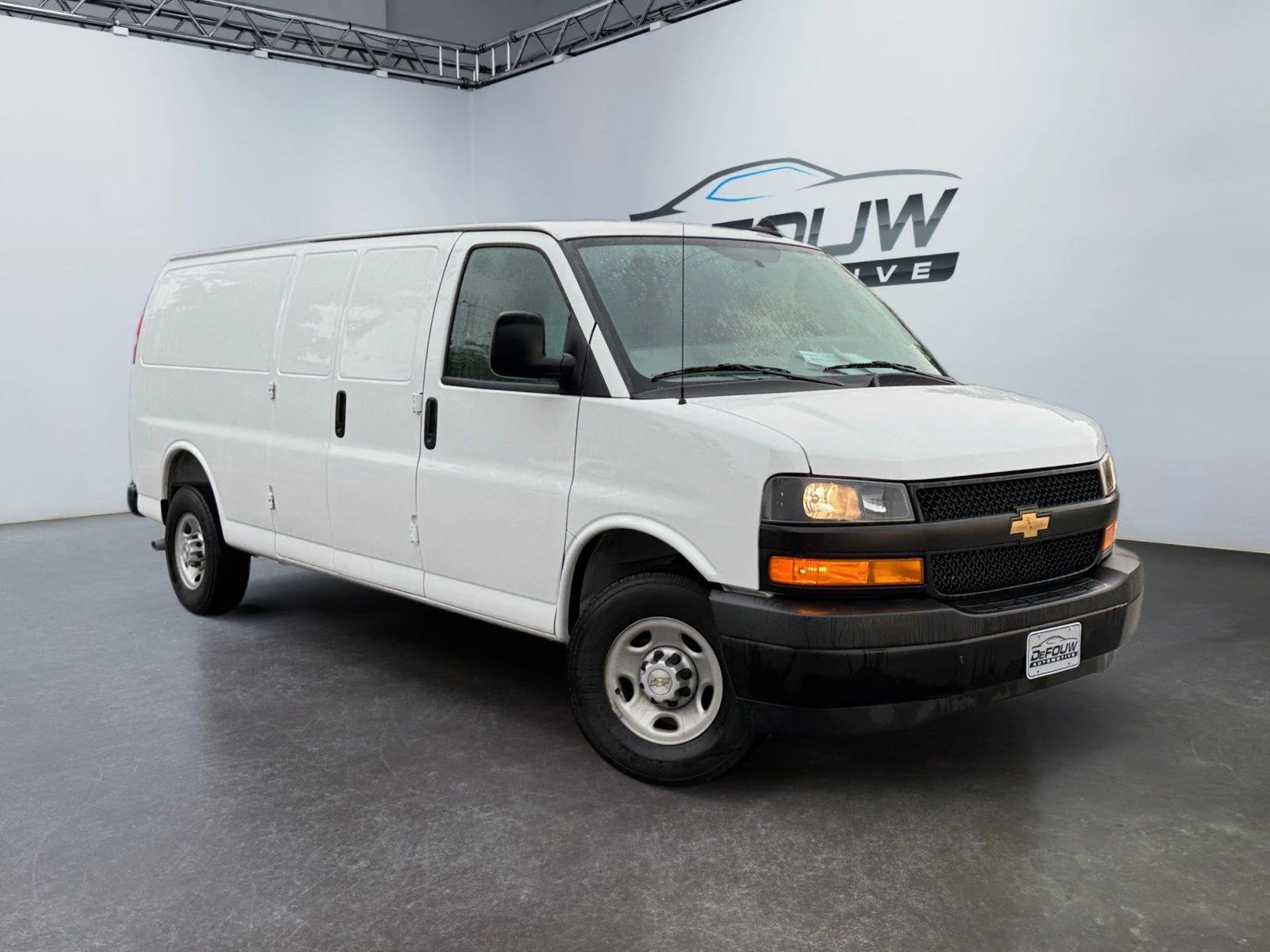 2025 Chevrolet Express Cargo