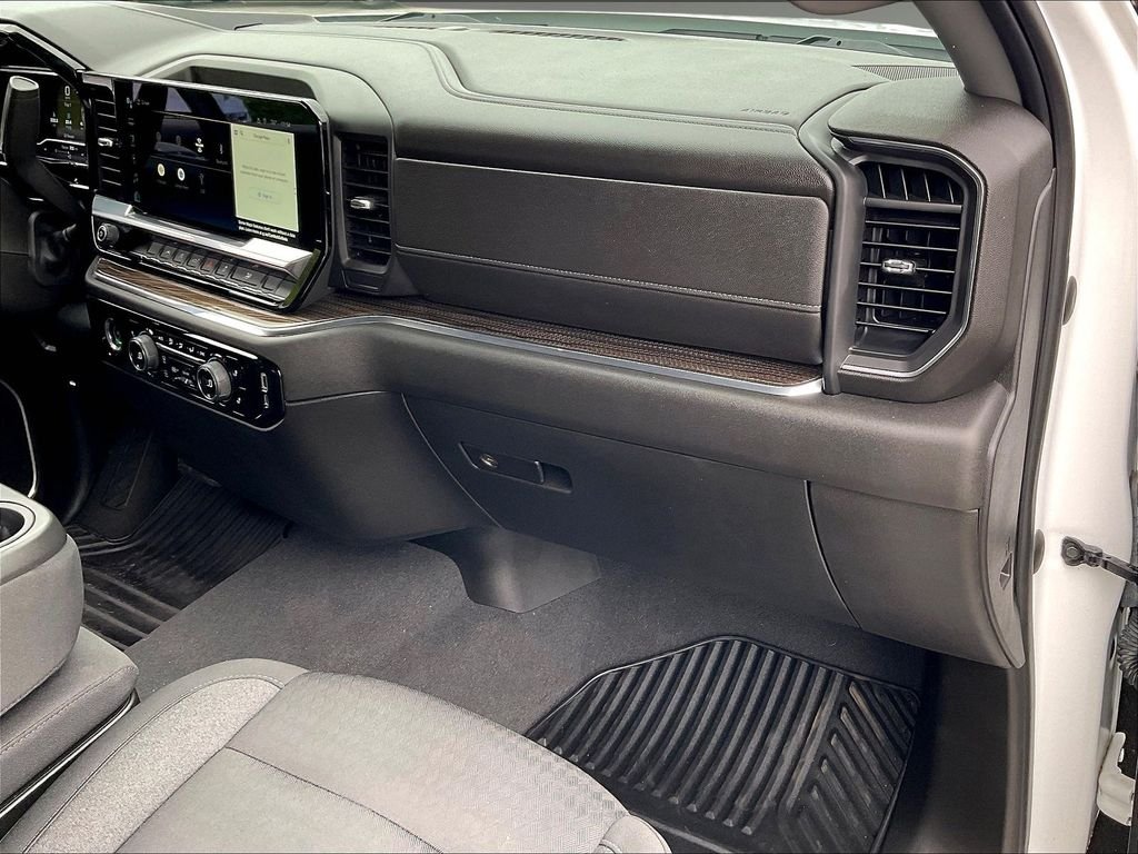 Used 2023 White Chevrolet RST image 12