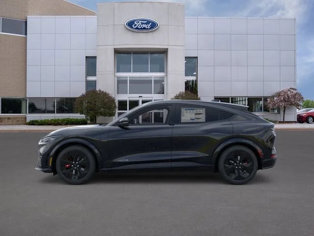 New 2025 Shadow Black Ford GT image 3