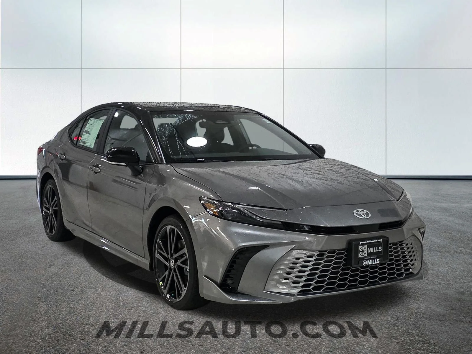 New 2026 Heavy Metal with Midnight Black Metallic roof <sup>1</sup> Toyota  XSE AWD image 11