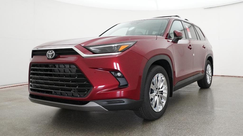 New 2026 Ruby Flare Pearl Toyota Platinum image 8