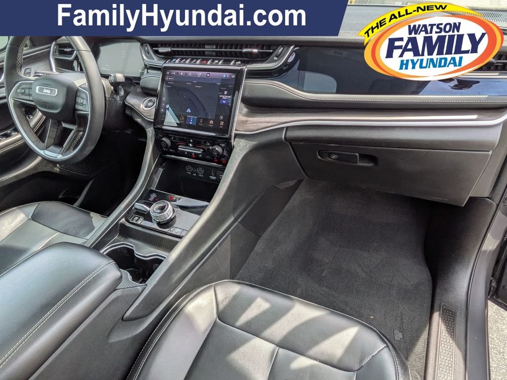 Used 2024 Gray Jeep 4xe image 29