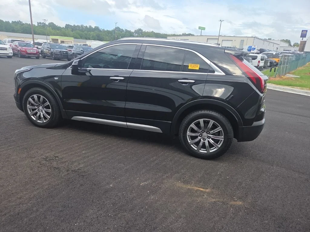 Used 2019 Black Cadillac Premium Luxury image 6